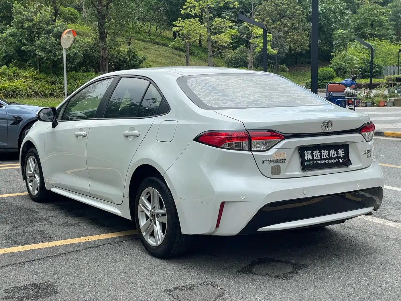 Toyota Levin 2021 185T CVT Luxury Edition фото 7