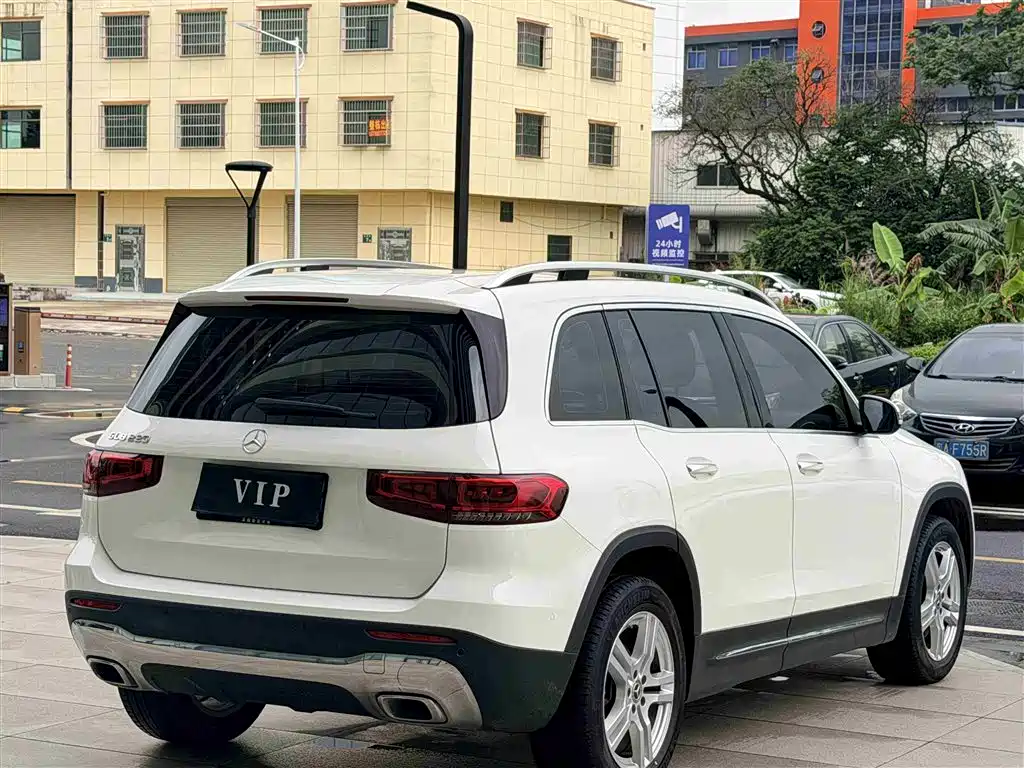 Mercedes-Benz GLB 2023 GLB 220 Dynamic фото 7