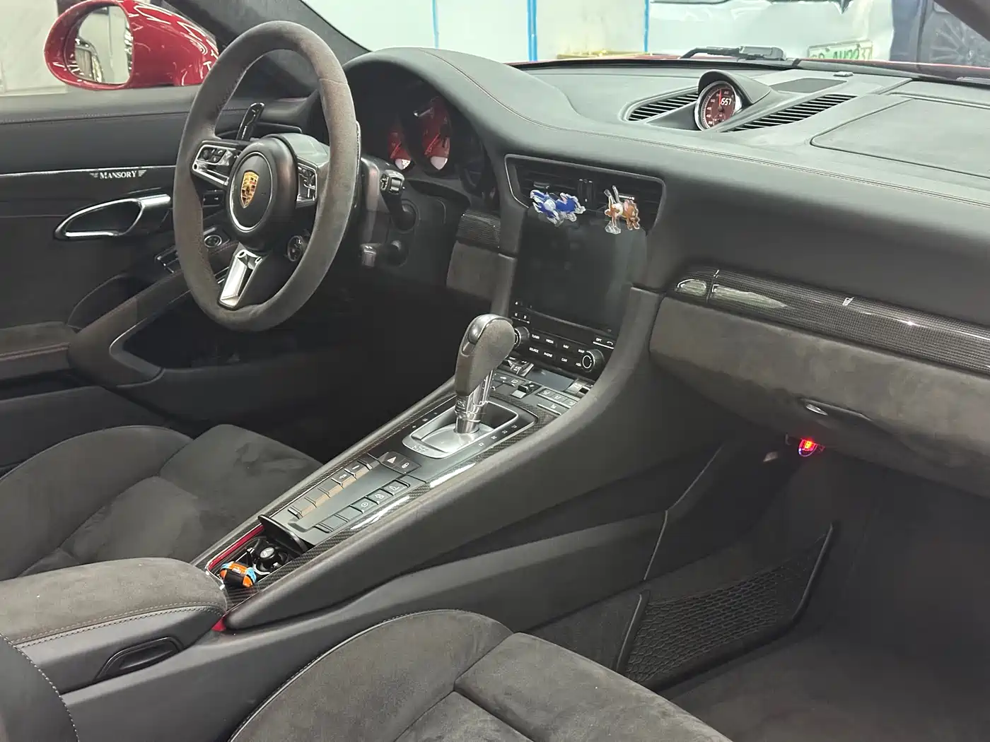 Porsche 911 2017 Carrera GTS 3.0T фото 10