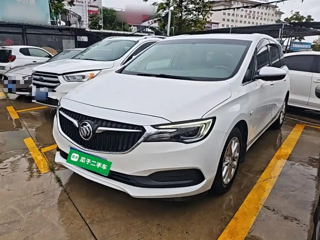 Buick GL6 2018 18T 6-Seater Elite