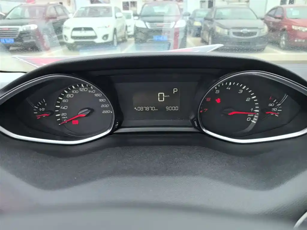 Peugeot 308S 2015 1.6T Auto Dynamic Edition фото 12