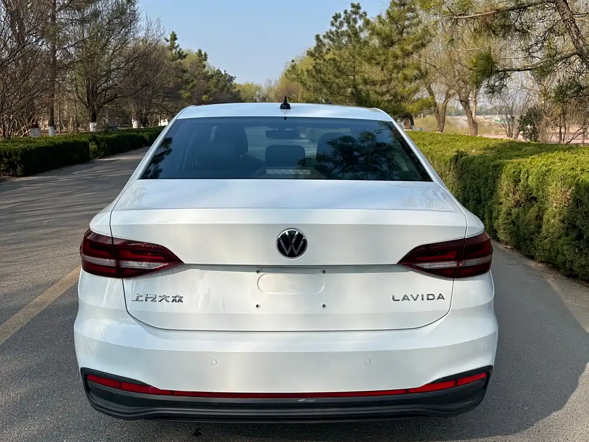 VOLKSWAGEN LAVIDA