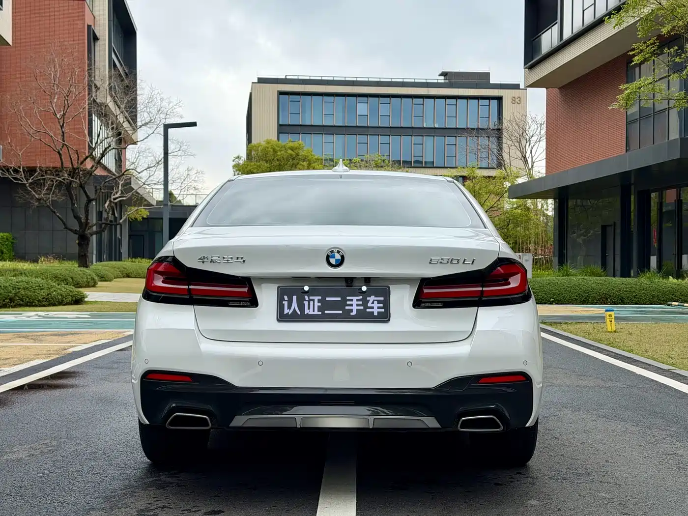 BMW 5 Series 2022 530Li Leading M Sport Package фото 5