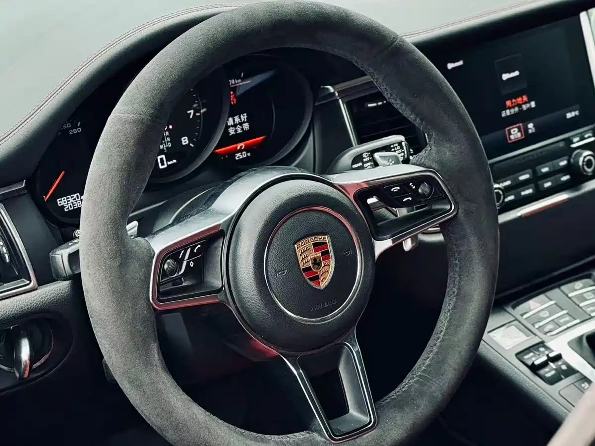Porsche Macan 2017 Macan 2.0T фото 4