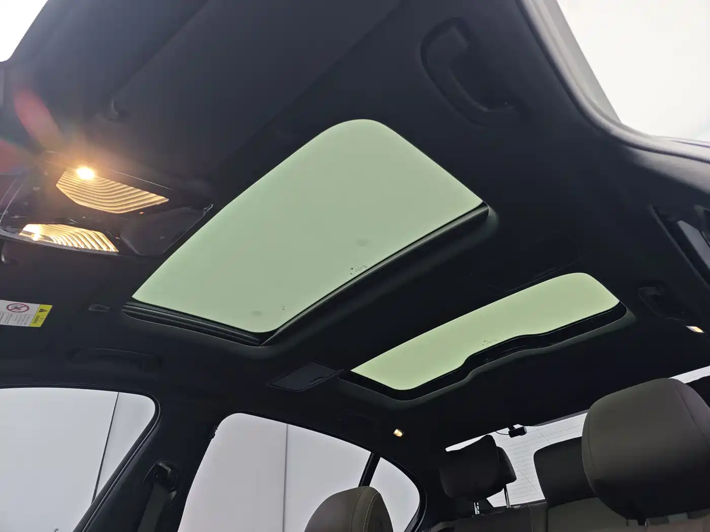 BMW 5 Series 2023 Facelift 530Li Leading M Sport Package фото 14