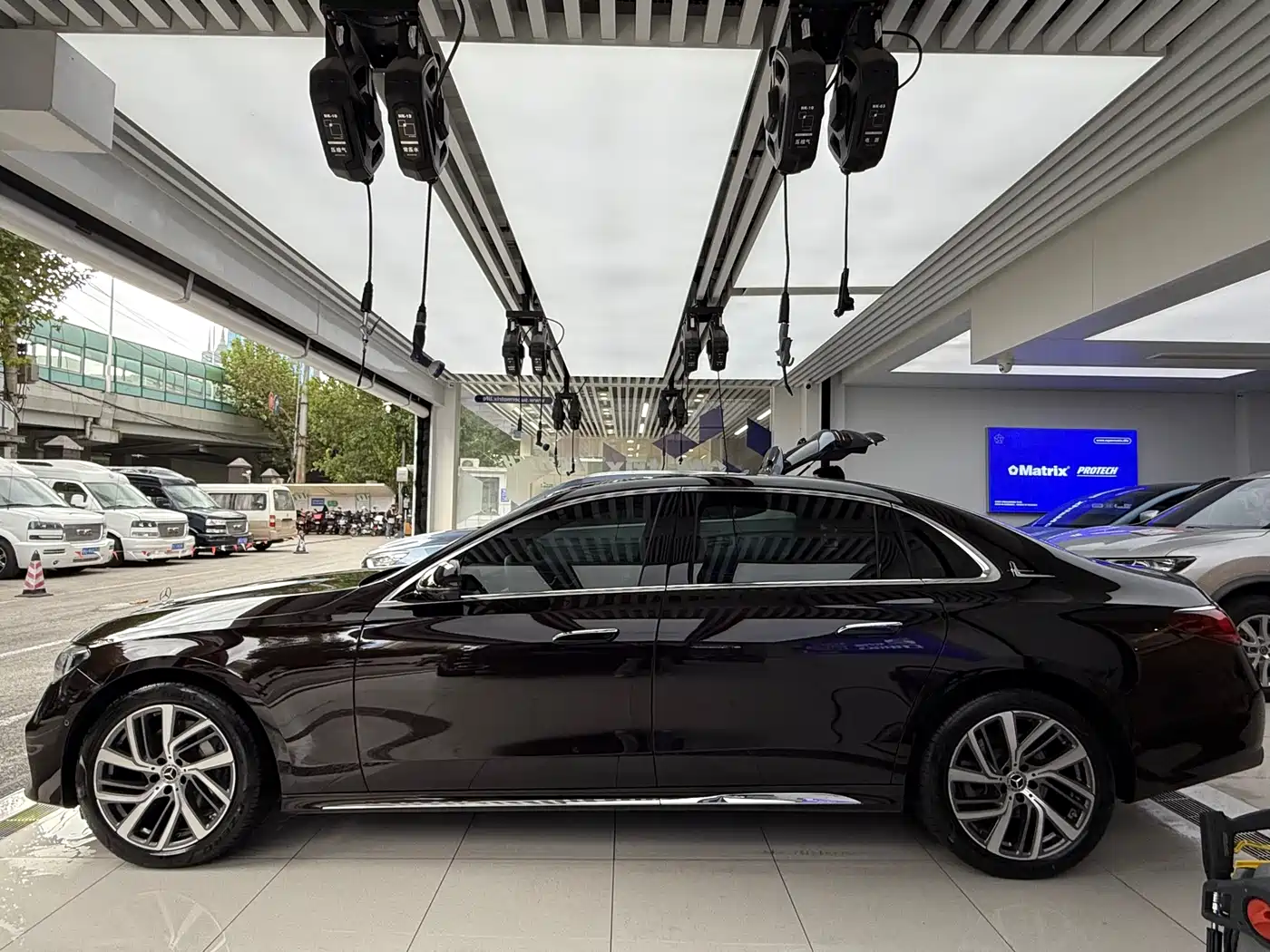 Mercedes-Benz E-Class 2024 E 300 L Fashion Sport фото 15