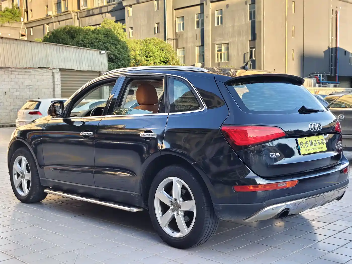 Фото 20 - Audi Q5