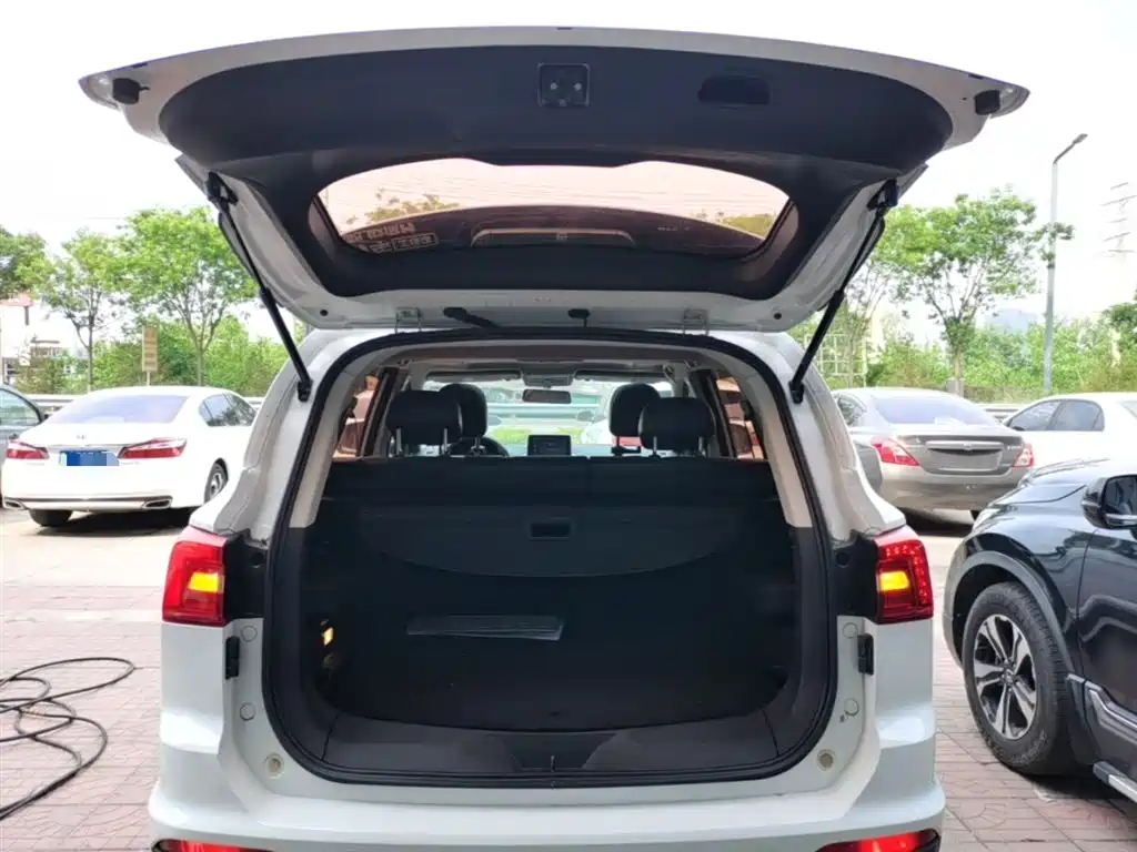 Dongfeng Fengxing Jingyi X5 2019 2017 Joy Series 1.6L CVT Luxury