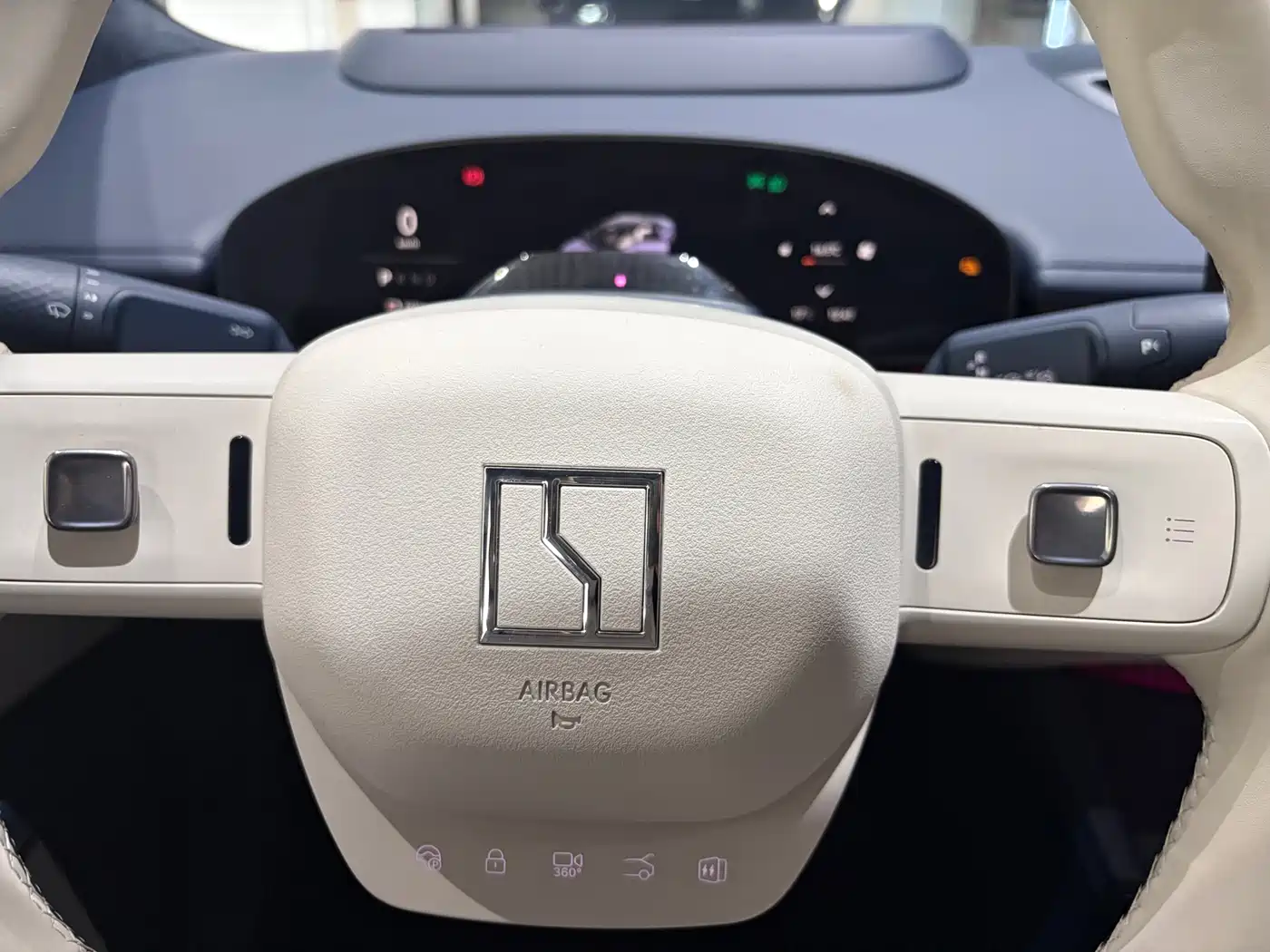 ZEEKR EXTREME KRYPTON 007