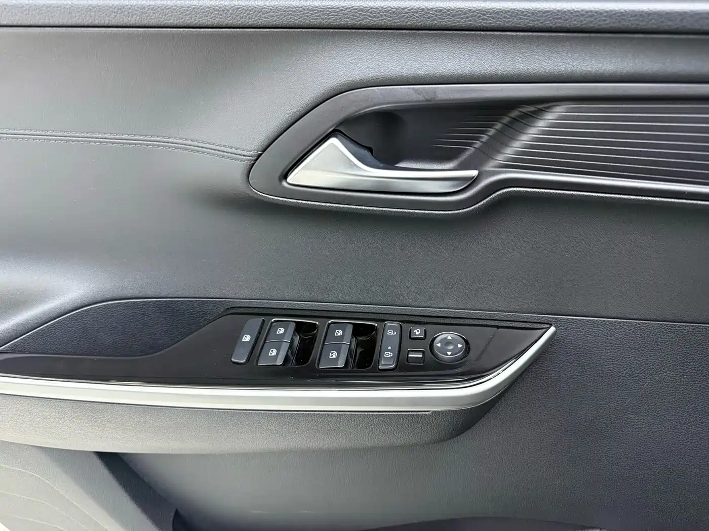 Hyundai Kustu 2024 270TGDi LUX Premium Edition фото 19