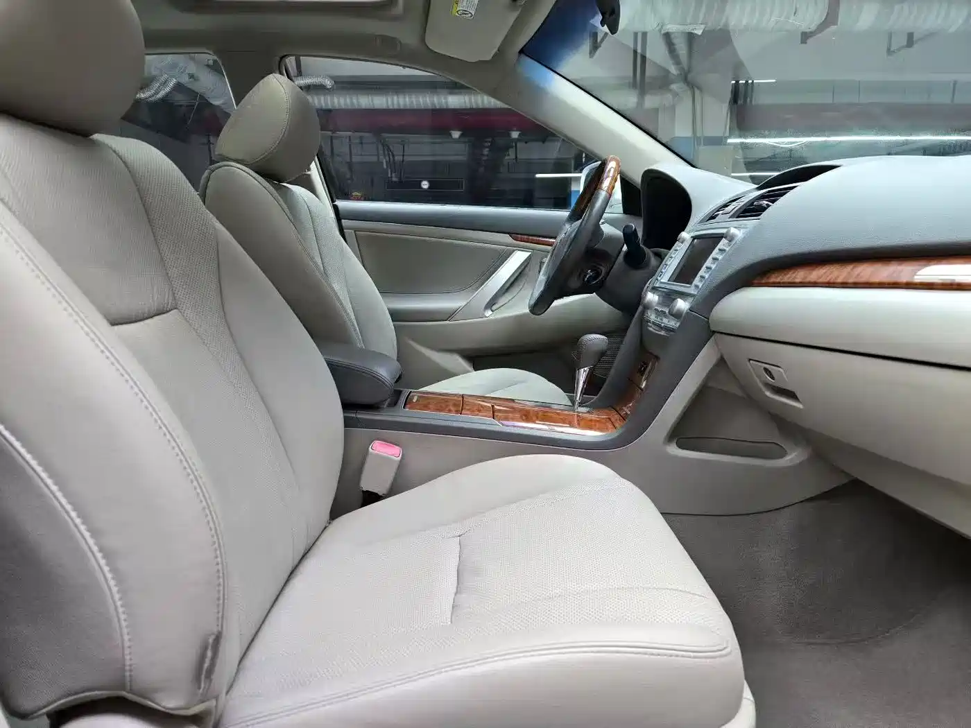 Toyota Camry 2009 Model 240V NAVI Premium Navigation Edition фото 8