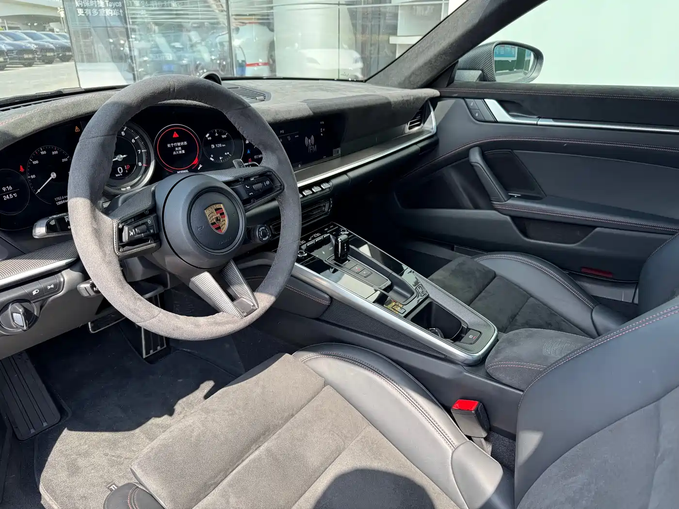 Porsche 911 2023 Carrera 3.0T фото 21