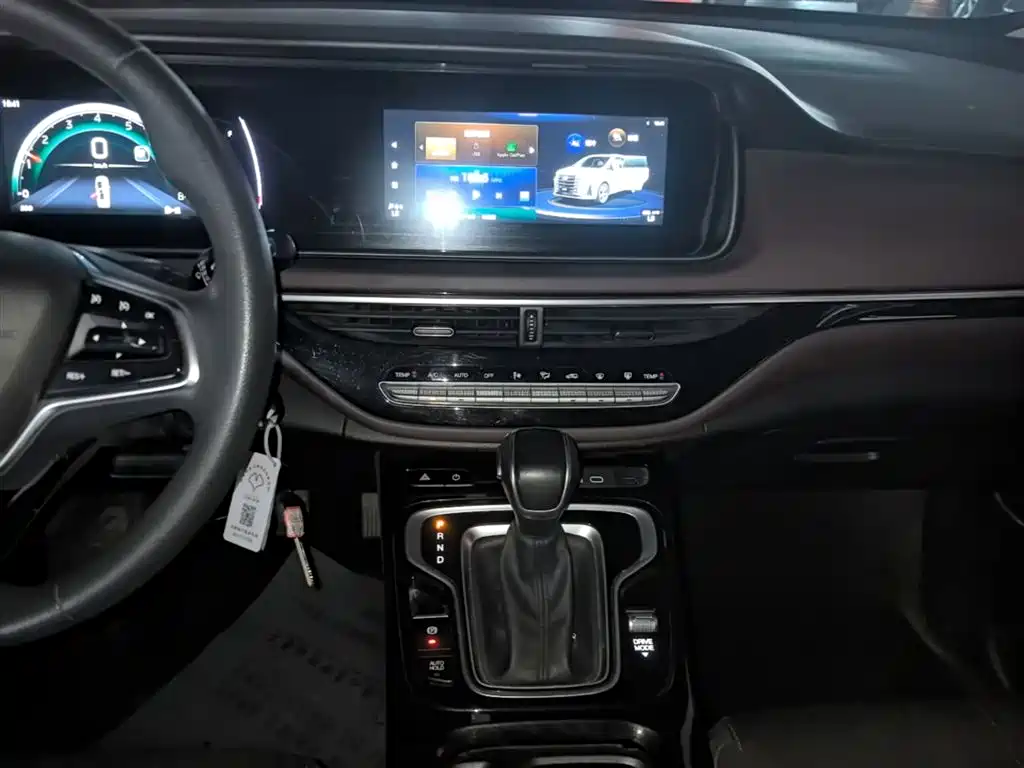 GAC Trumpchi Trumpchi M6 2023 PRO 270T DCT Elite Edition фото 13