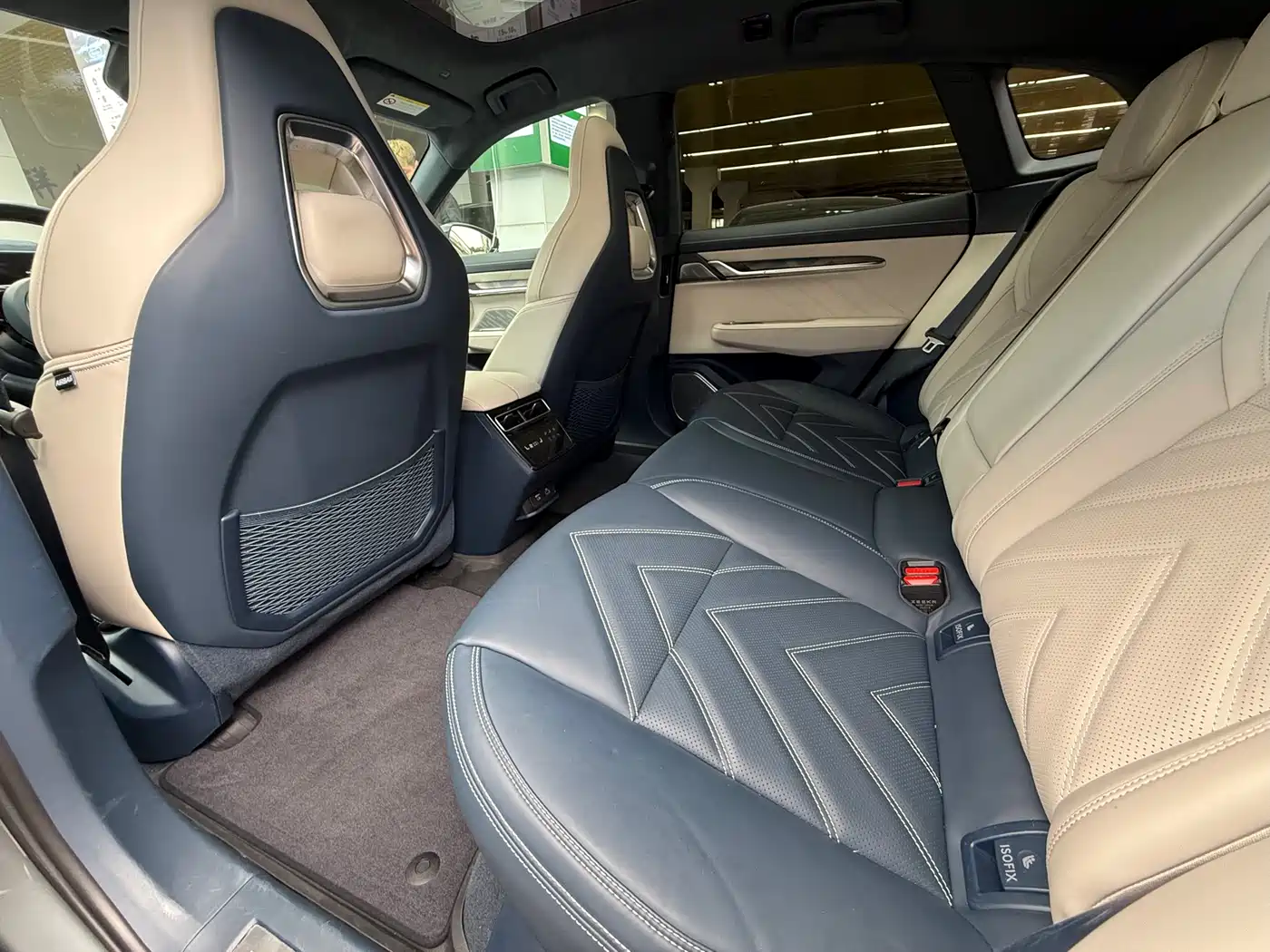 ZEEKR EXTREME KRYPTON 001