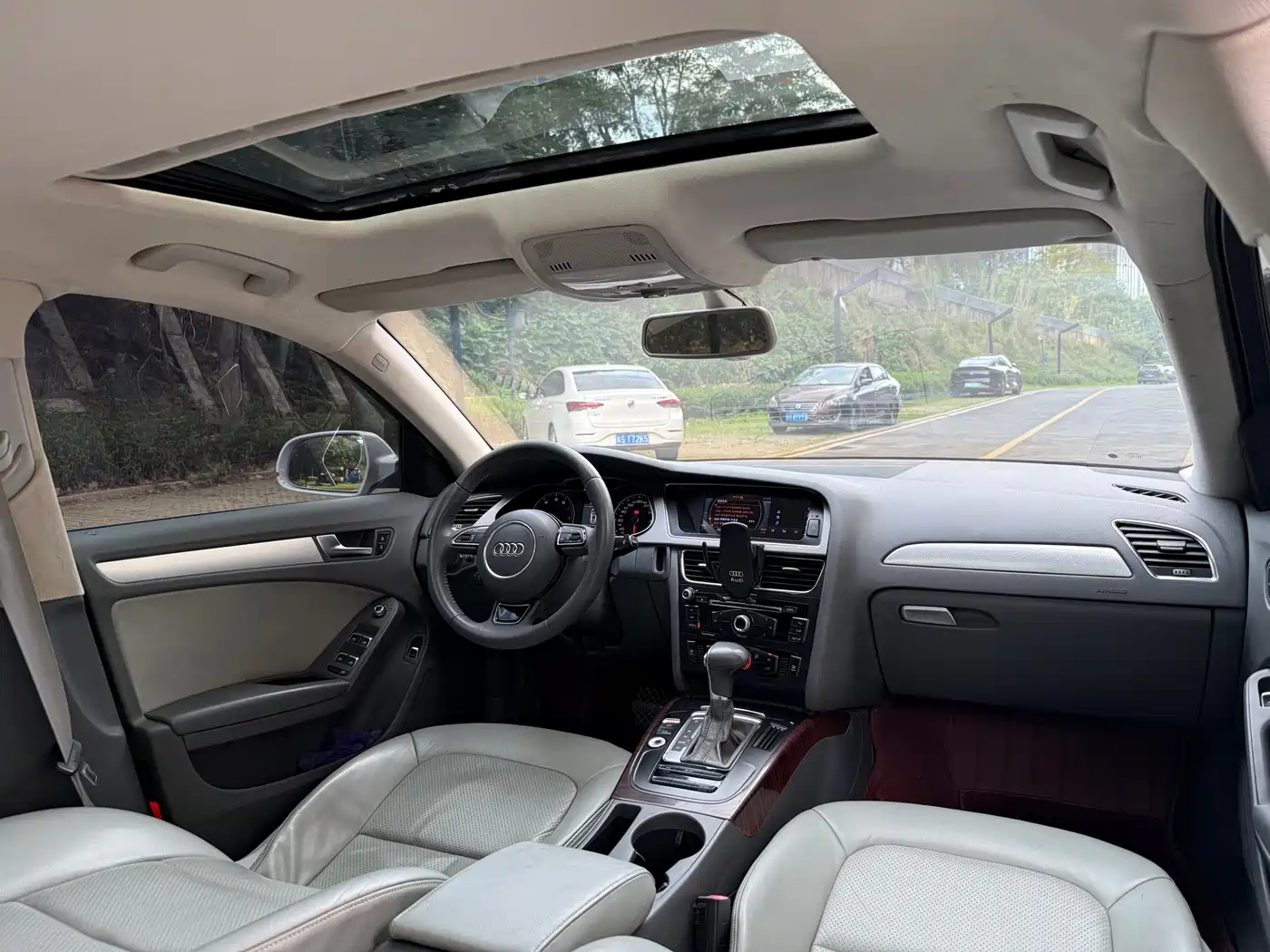 Audi A4L 2016 35 TFSI Automatic Standard фото 17