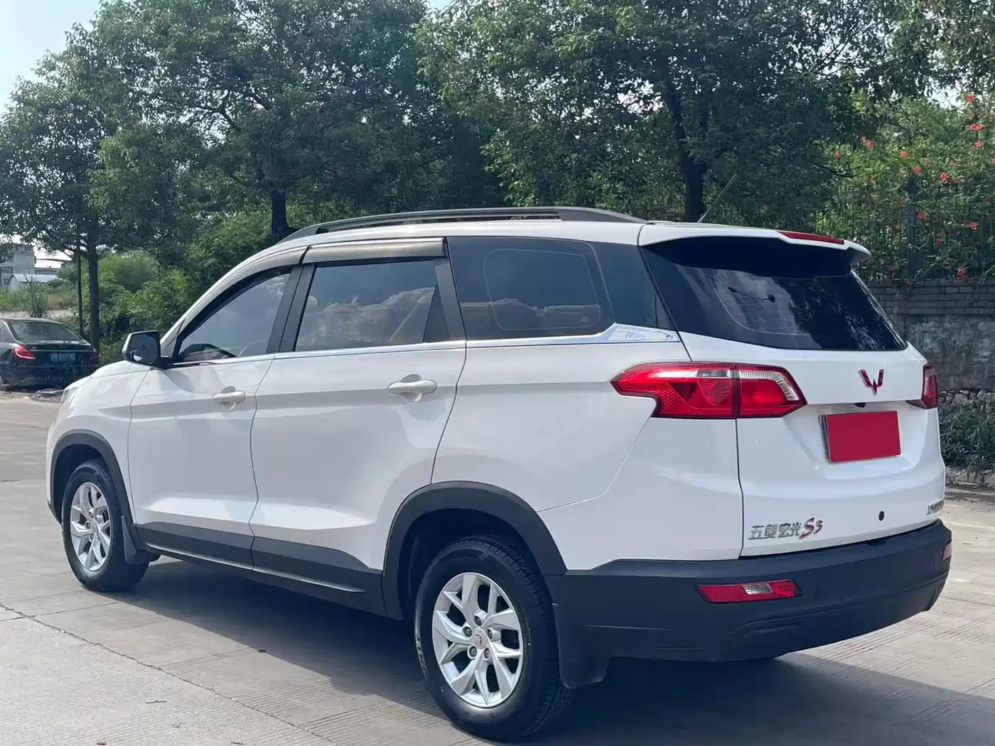 Wuling Motors Wuling Hongguang S3 2021 2019 1.5L Manual Comfort Model China VI