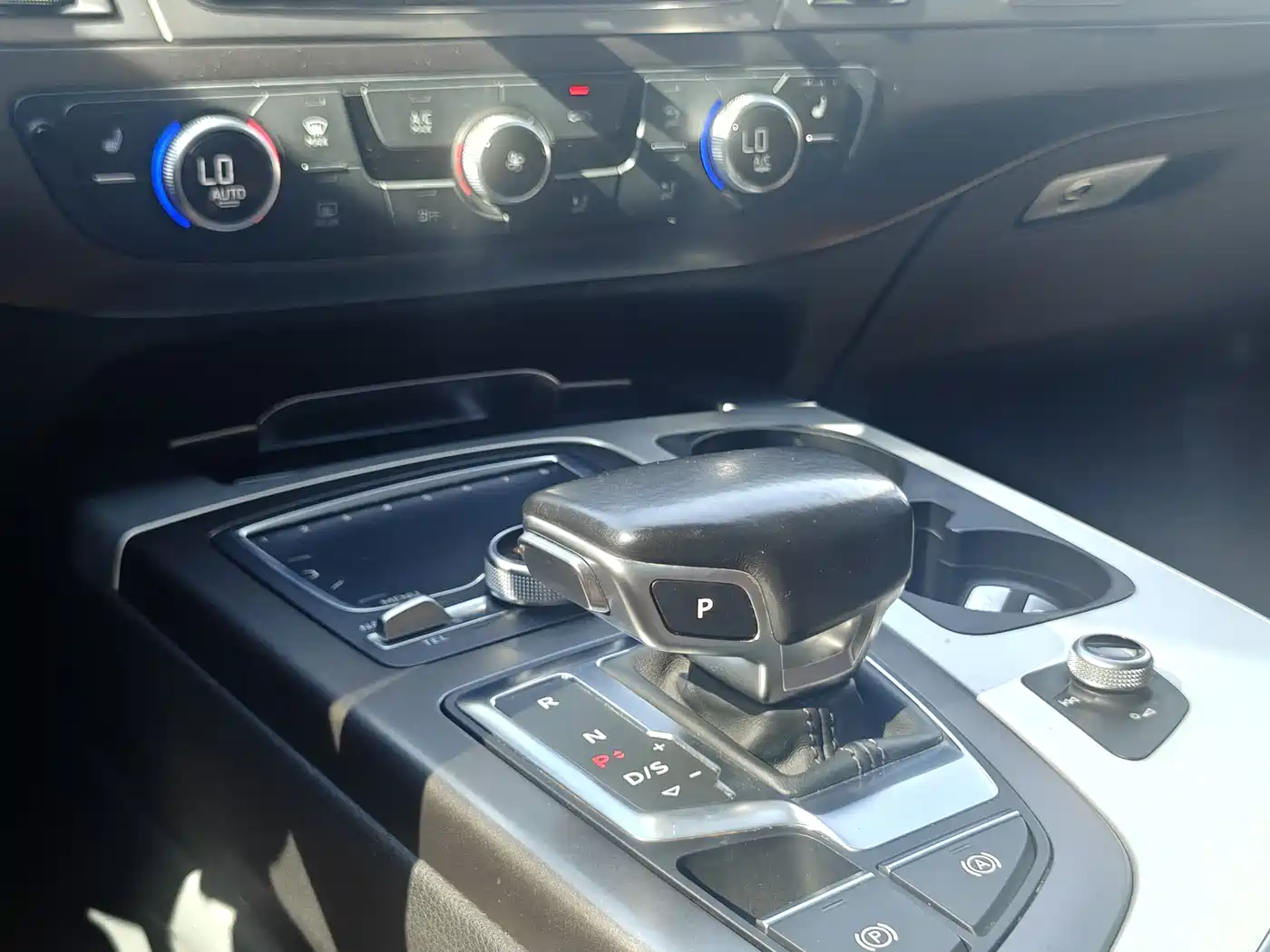 Audi Q7 2016 40 TFSI S line Sport фото 22