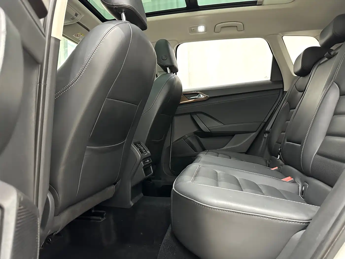 Volkswagen Tharu, миниатюра 8