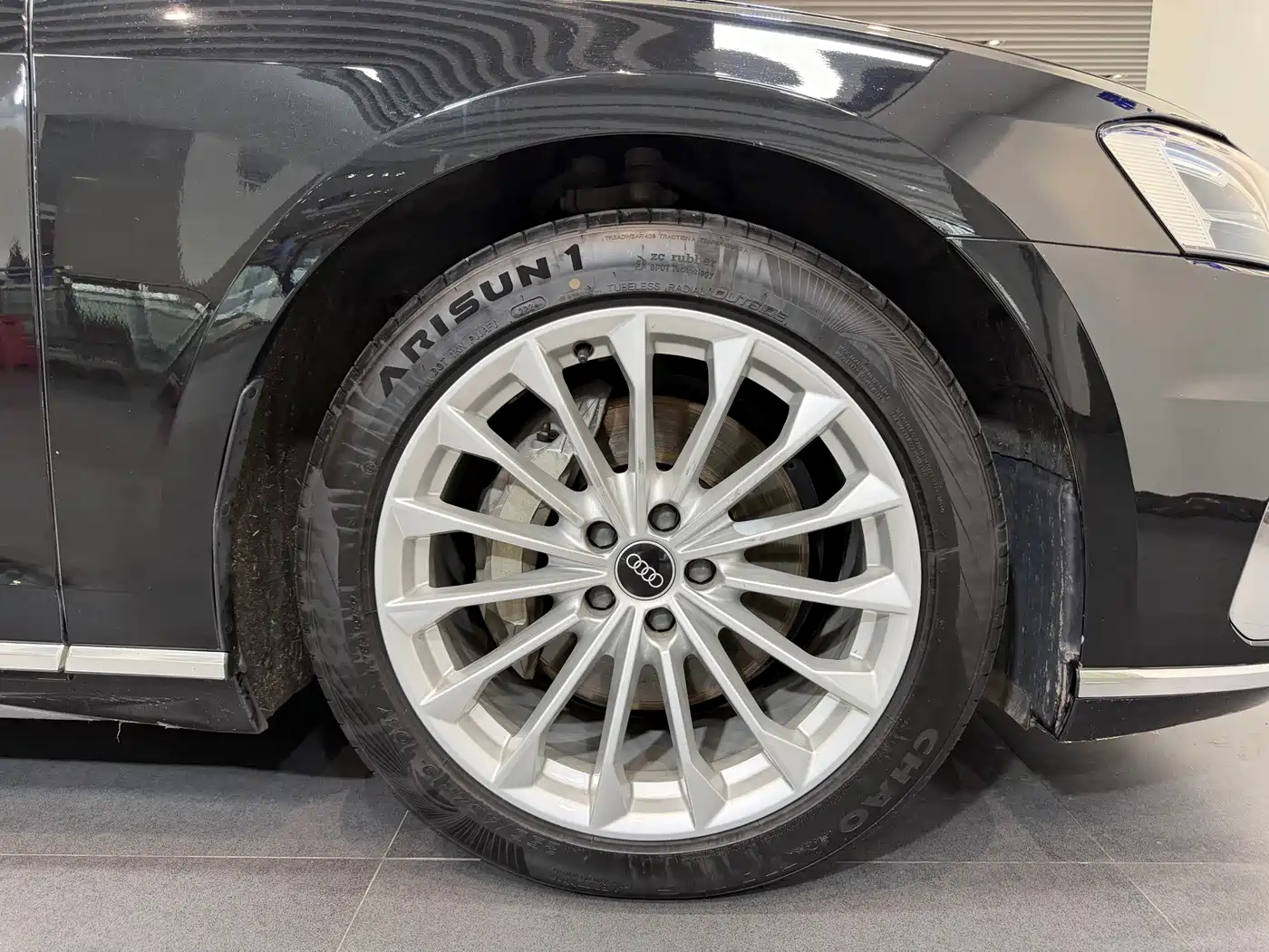 Audi A8 2021 A8L 50 TFSI quattro Comfort фото 15
