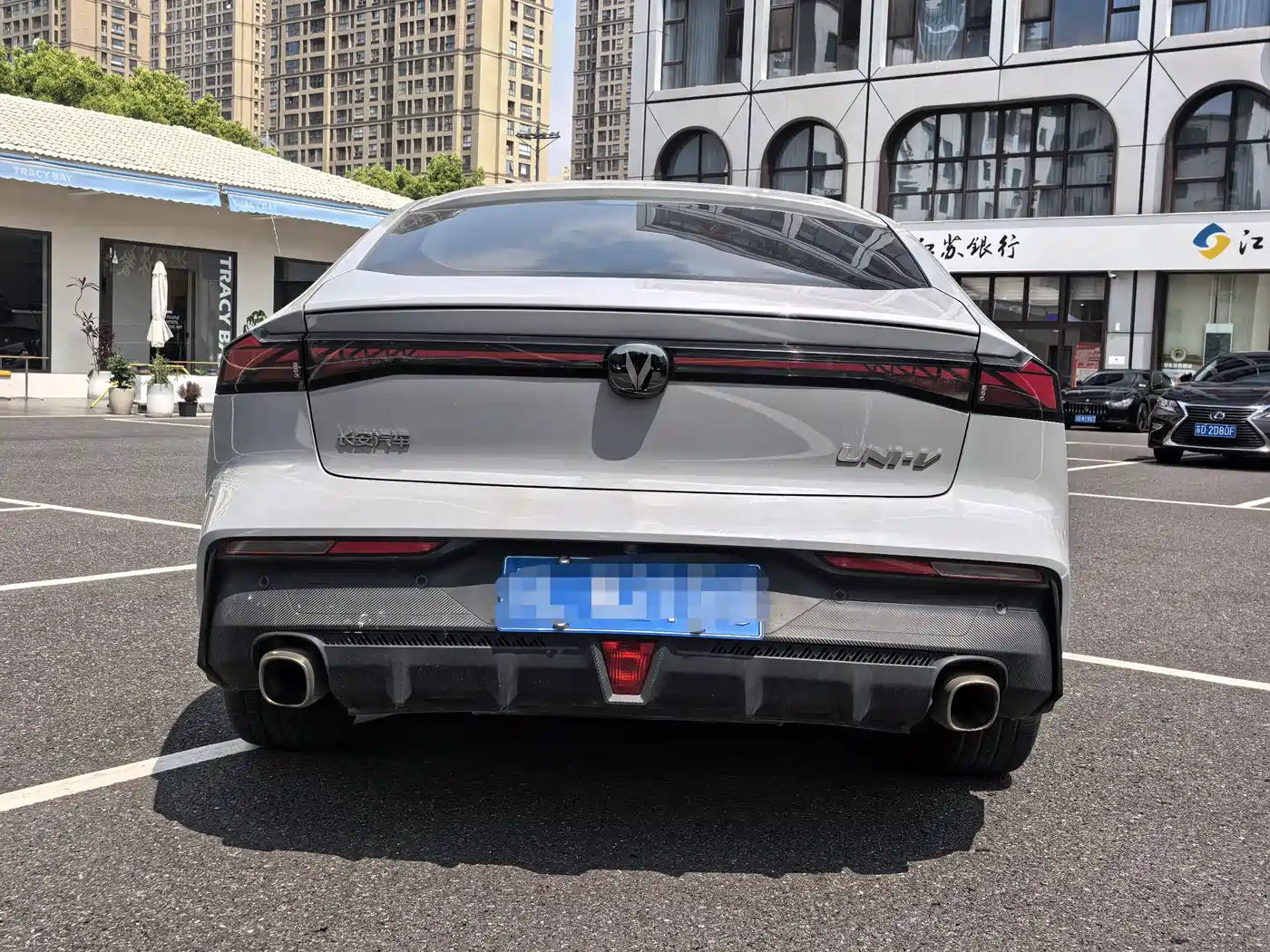 CHANGAN UNI-V