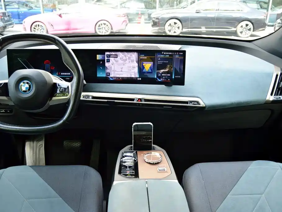 BMW iX 2022 xDrive40 фото 12