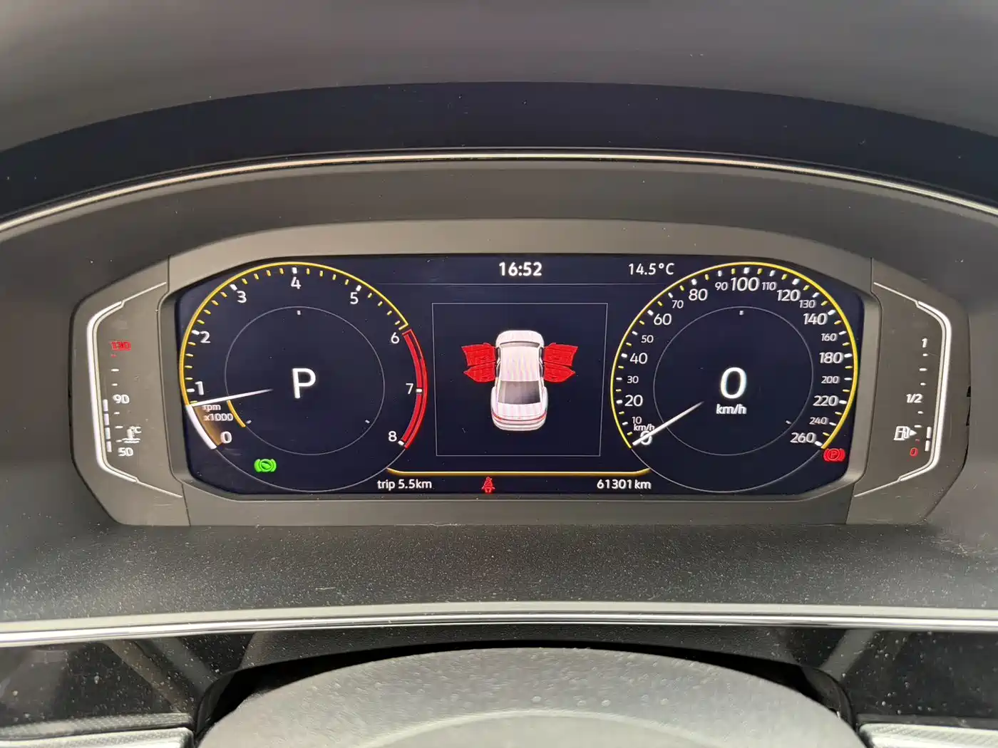 Volkswagen Passat 2023 280TSI Business Edition фото 16