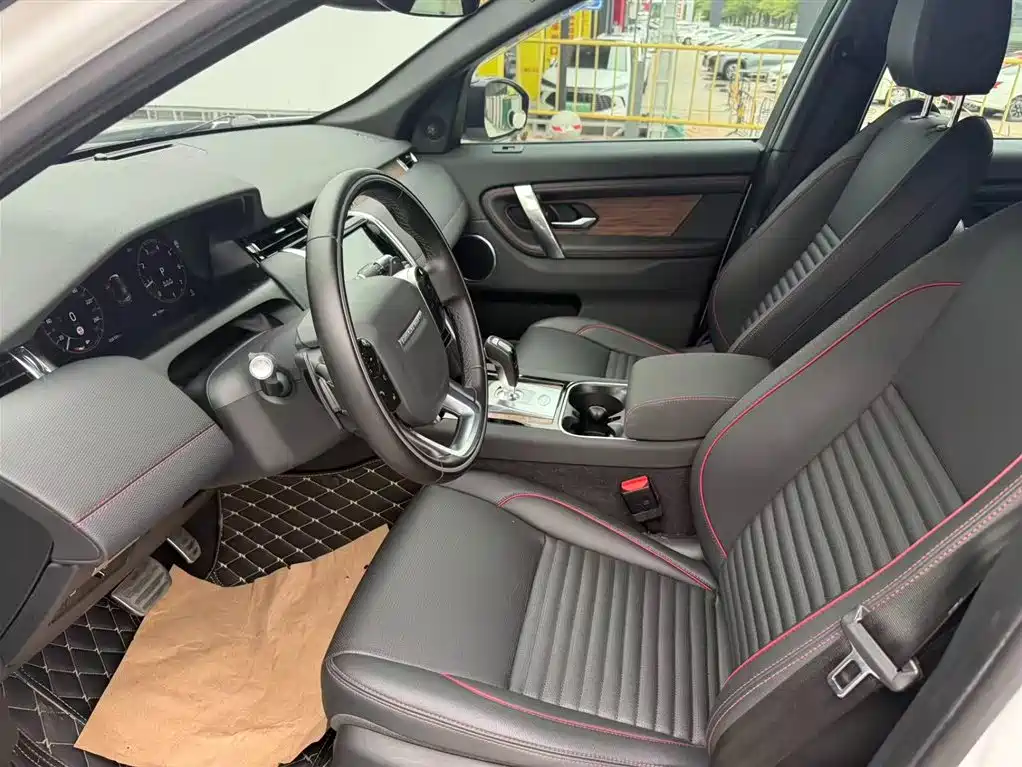 Land Rover Discovery Sport 2020 249PS R-Dynamic Performance фото 5