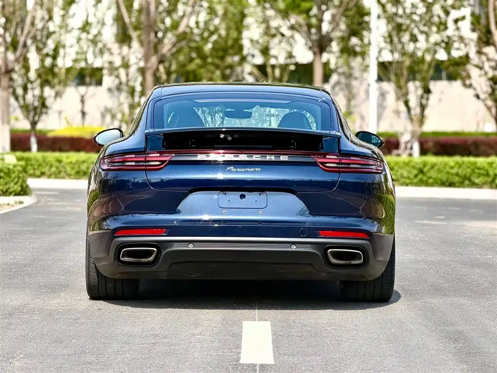 Porsche Panamera 2017 Panamera 3.0T фото 8