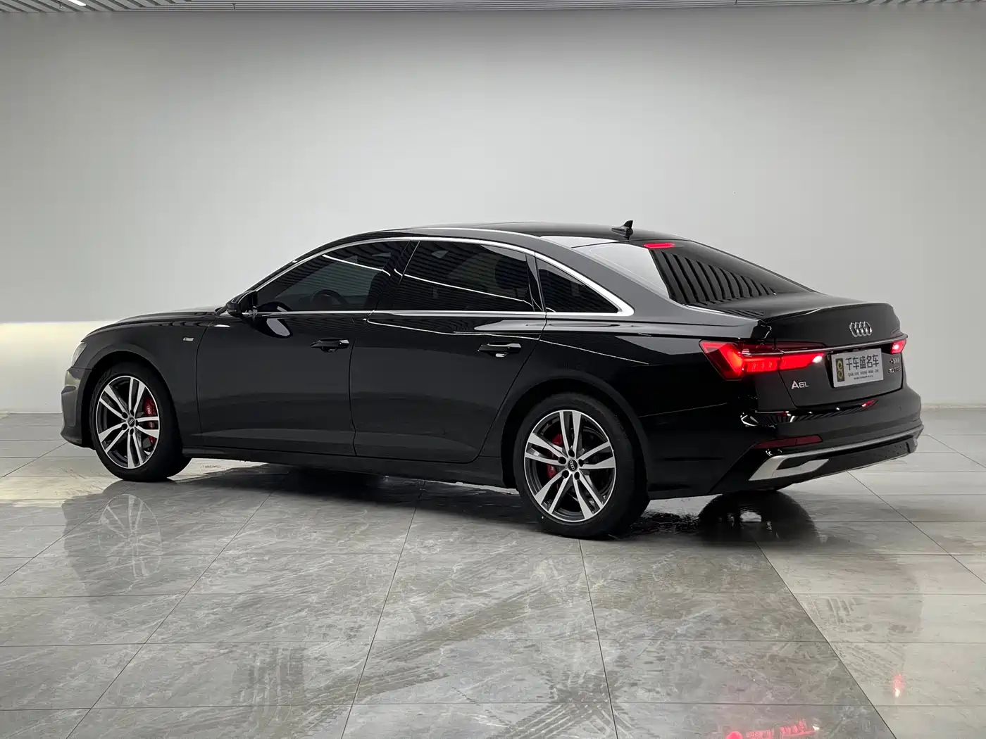 Audi A6L 2023 Facelift 40 TFSI Luxury Dynamic фото 4
