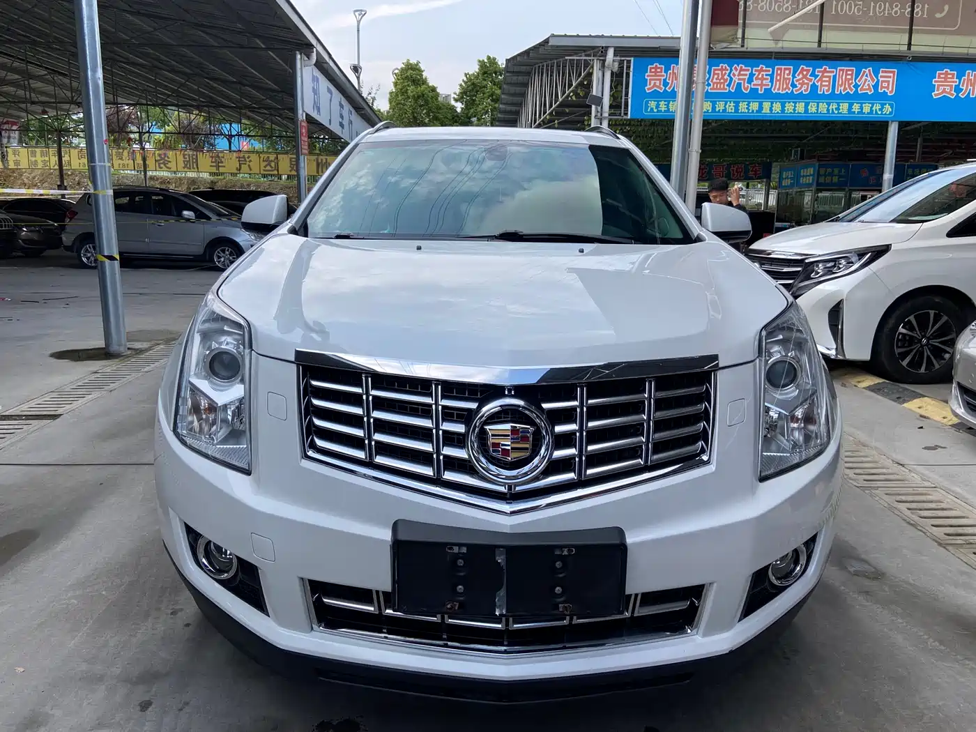 Cadillac SRX 2014 3.0L Comfort Model фото 2