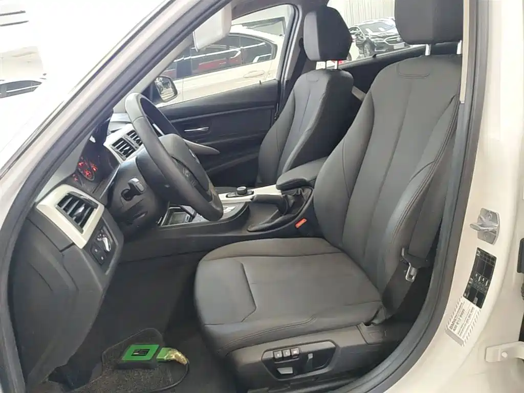 BMW 3 Series 2015 320Li Super Joy Fashion фото 15