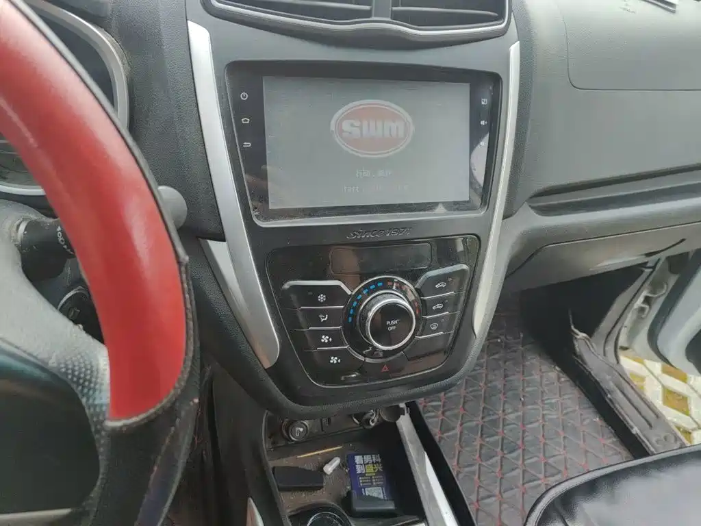 SWM Motor SWM X3 2017 2017 1.6L Manual Fashion