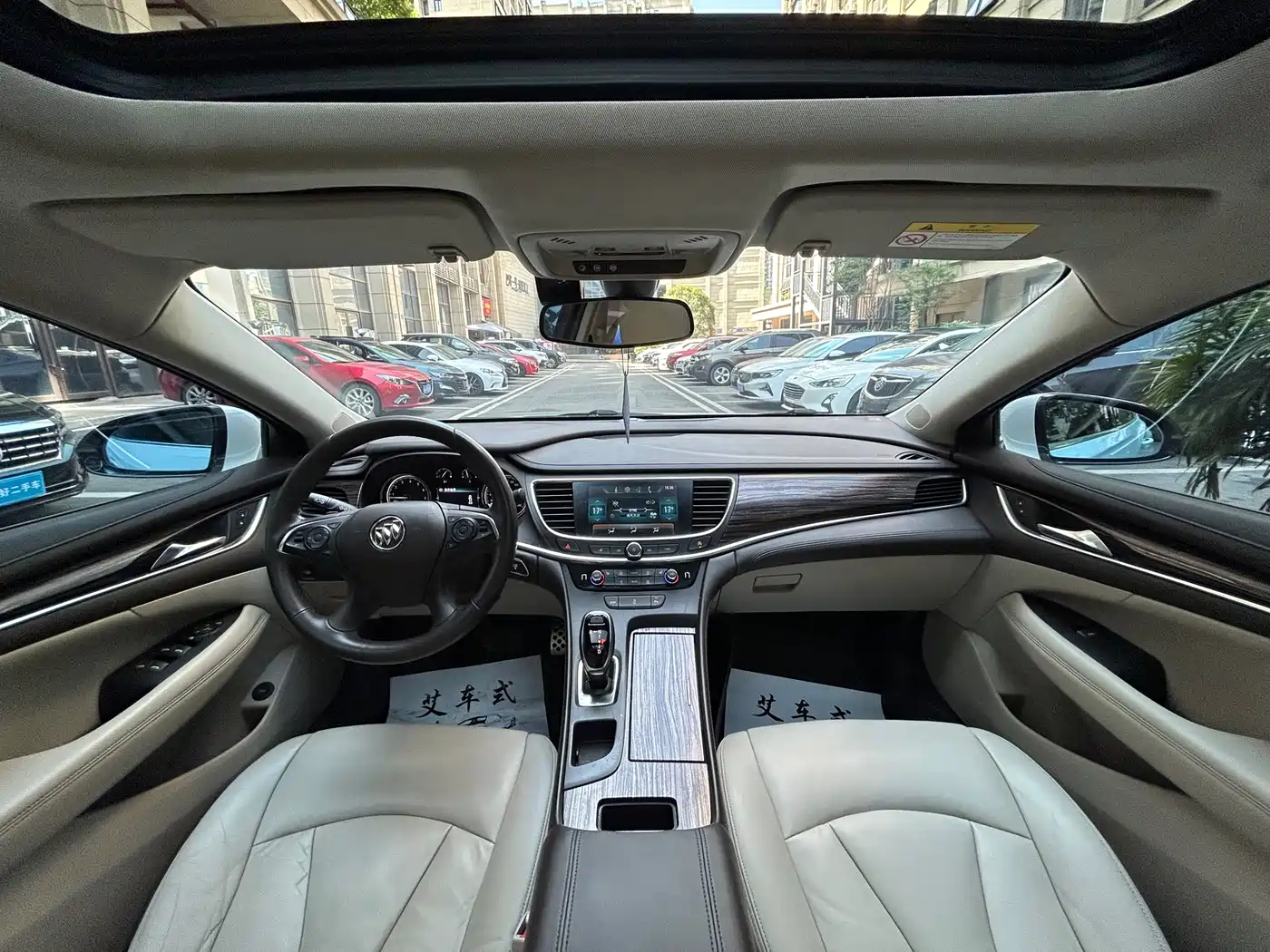Buick LaCrosse 2016 Facelift 20T Leading фото 10