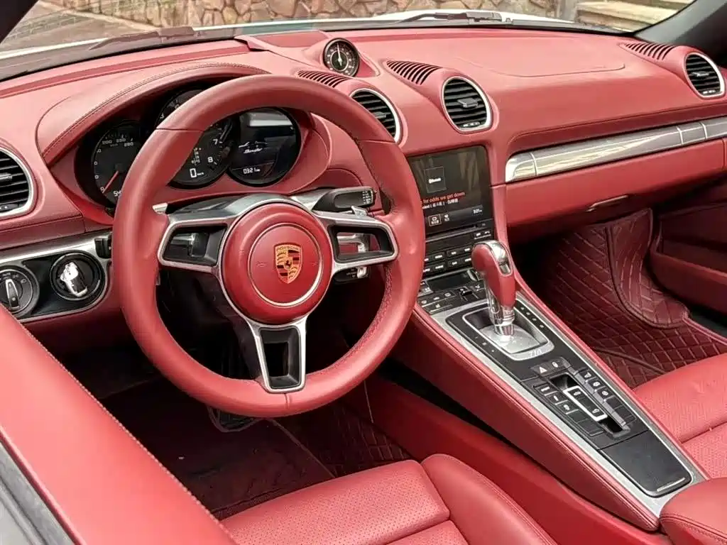 Porsche 718 2018 Boxster 2.0T фото 3