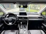 Photo 20 - Lexus RX