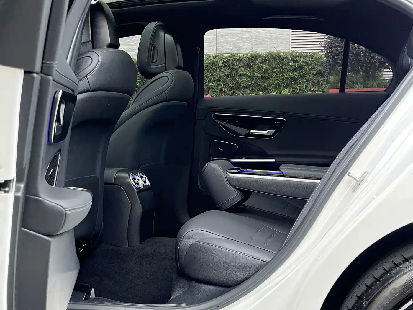 Mercedes-Benz C-Class 2024 Facelift III C 260 L Sport фото 11