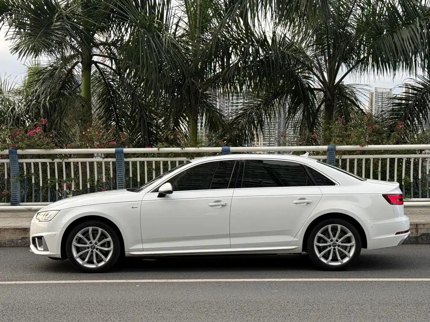 Audi A4L 2019 40 TFSI Fashion (China VI) фото 4