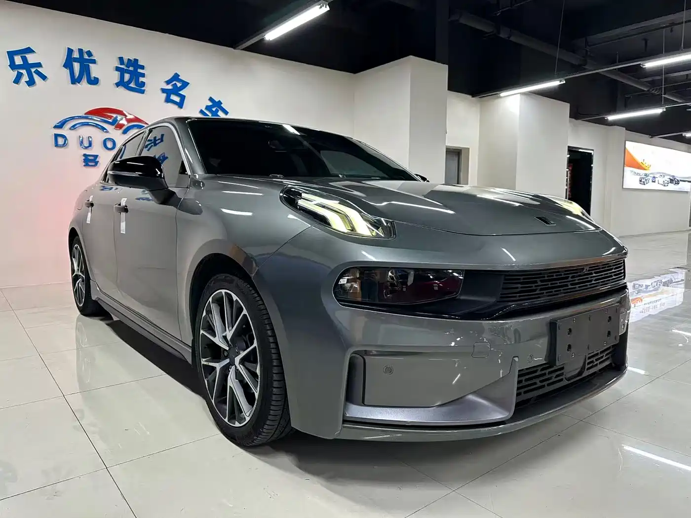 Lynk & Co 03 2021 1.5TD DCT Jin Champion Edition фото 3