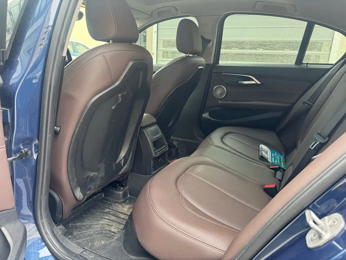 BMW 1 Series 2021 120i M Sport Shadow Edition фото 4