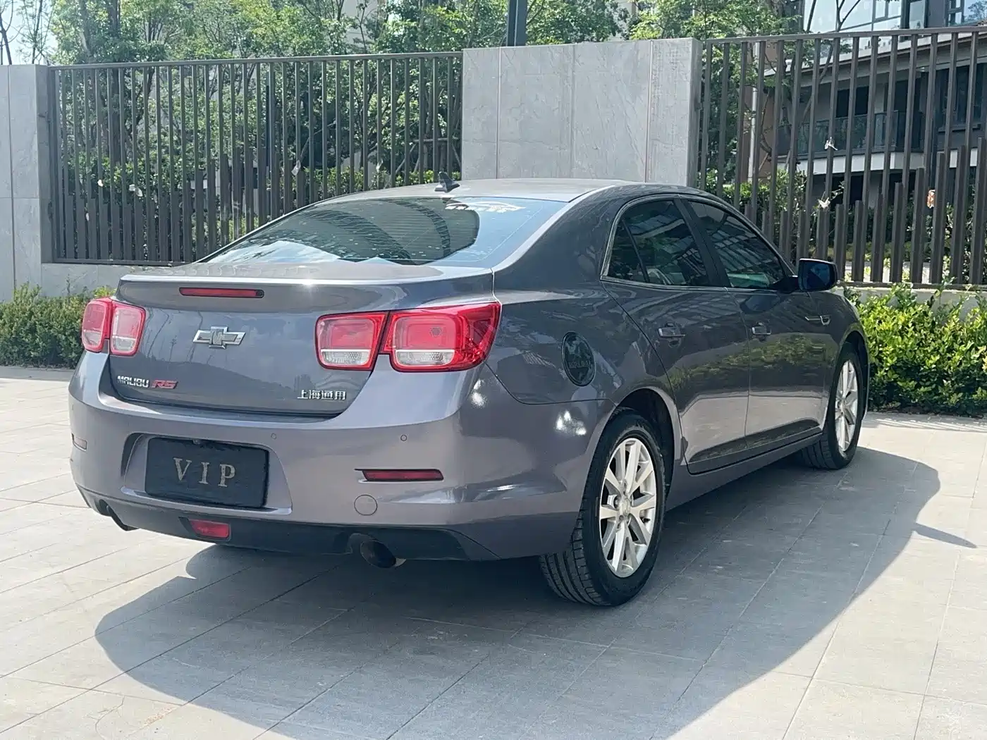 Chevrolet Malibu 2013 2.0L Automatic Luxury Edition фото 4
