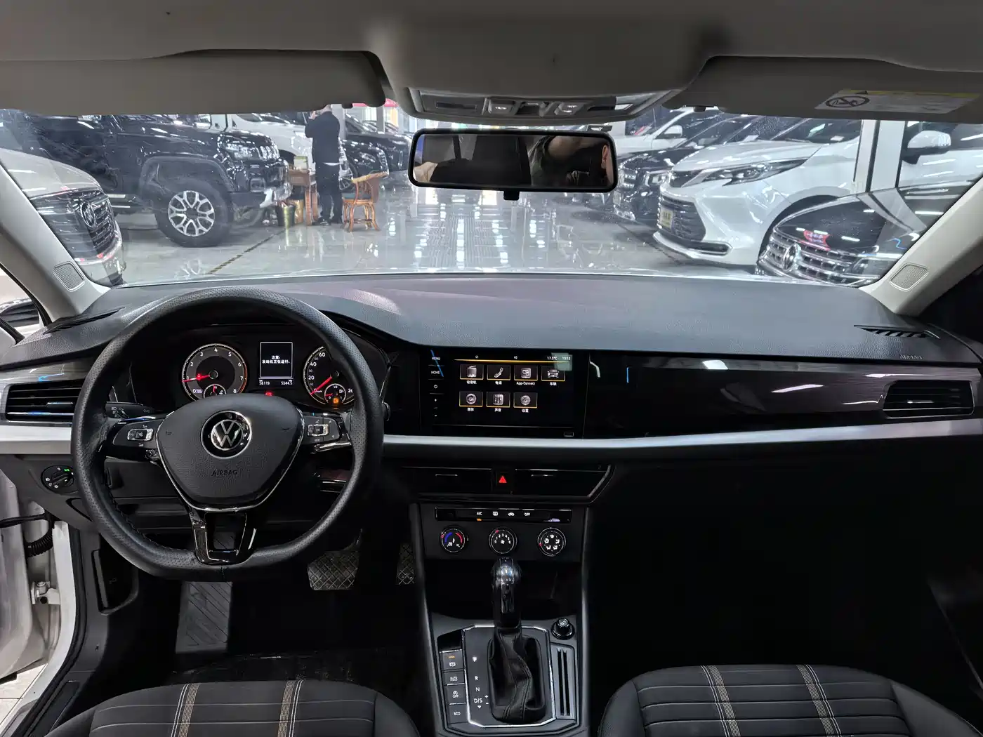 Volkswagen Lavida 2019 280TSI DSG Comfort Edition China VI фото 6