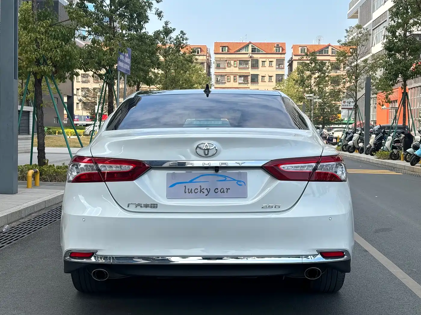 Toyota Camry 2023 2.5G Luxury Edition фото 5