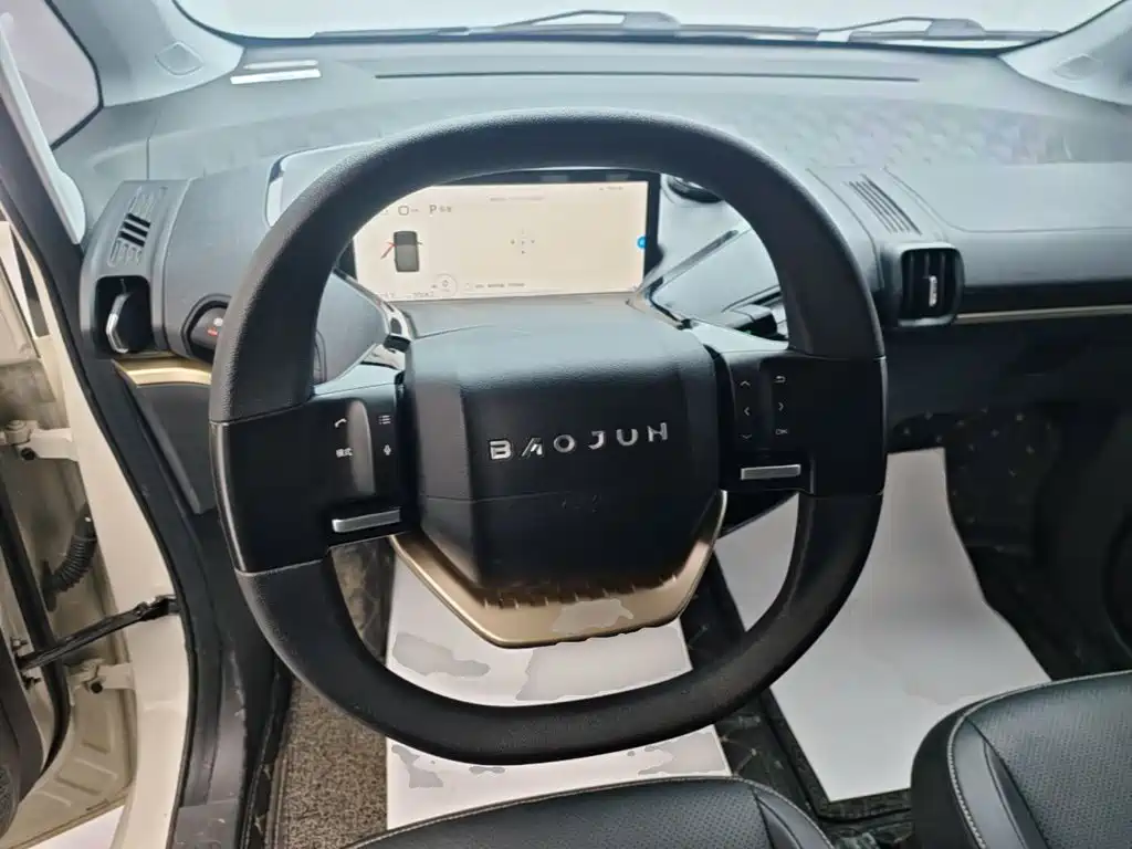Фото 11 - Baojun KiWi EV