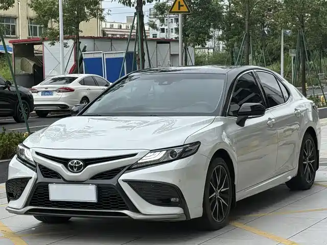 Toyota Camry 2022