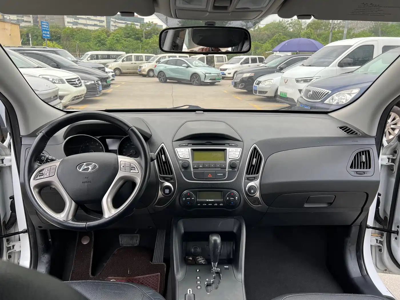 Hyundai Beijing Hyundai ix35 2013 2.0L Auto 2WD Smart GLS China IV фото 6