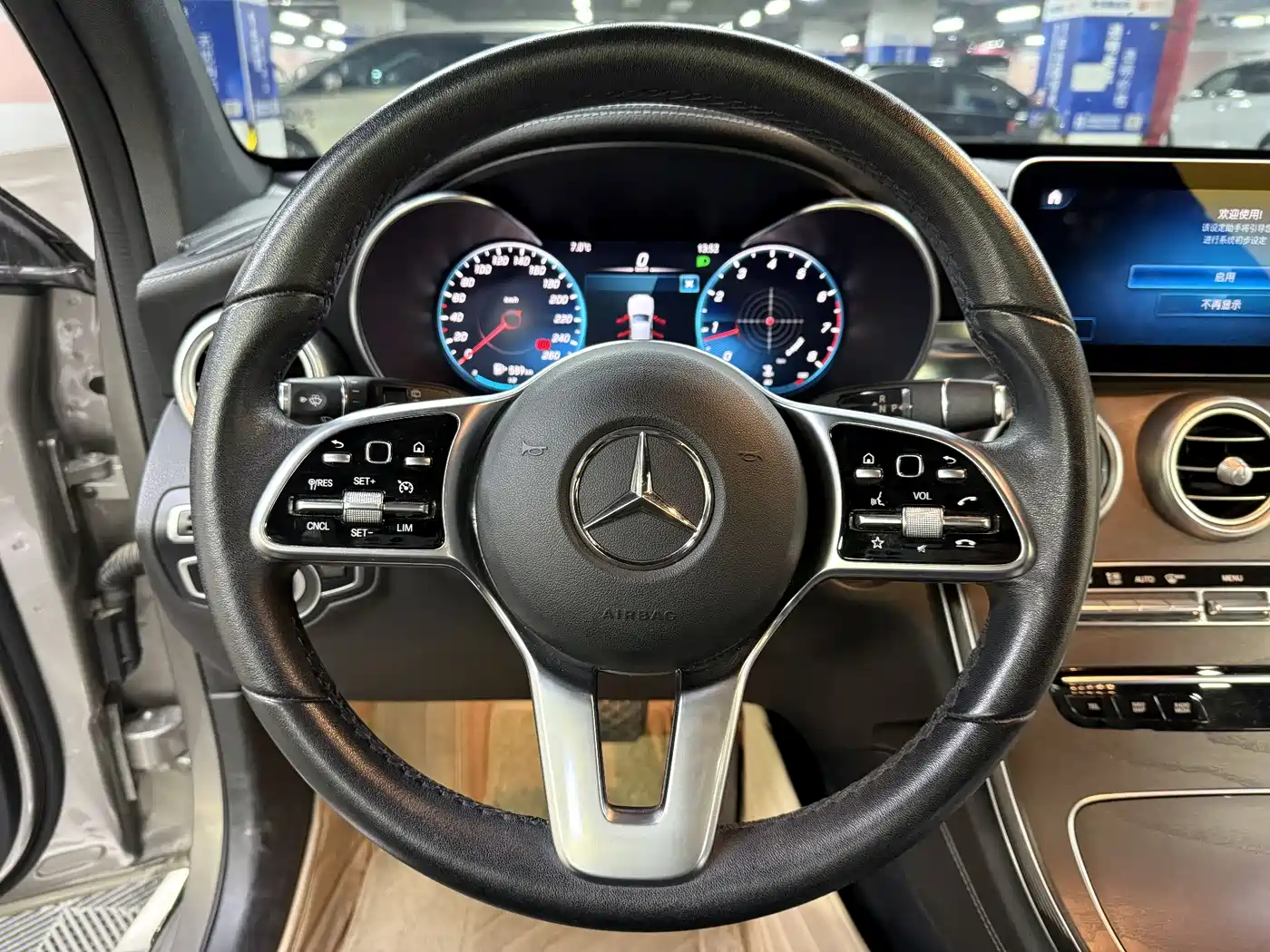 Mercedes-Benz GLC 2020 GLC 260 L 4MATIC Luxury фото 27
