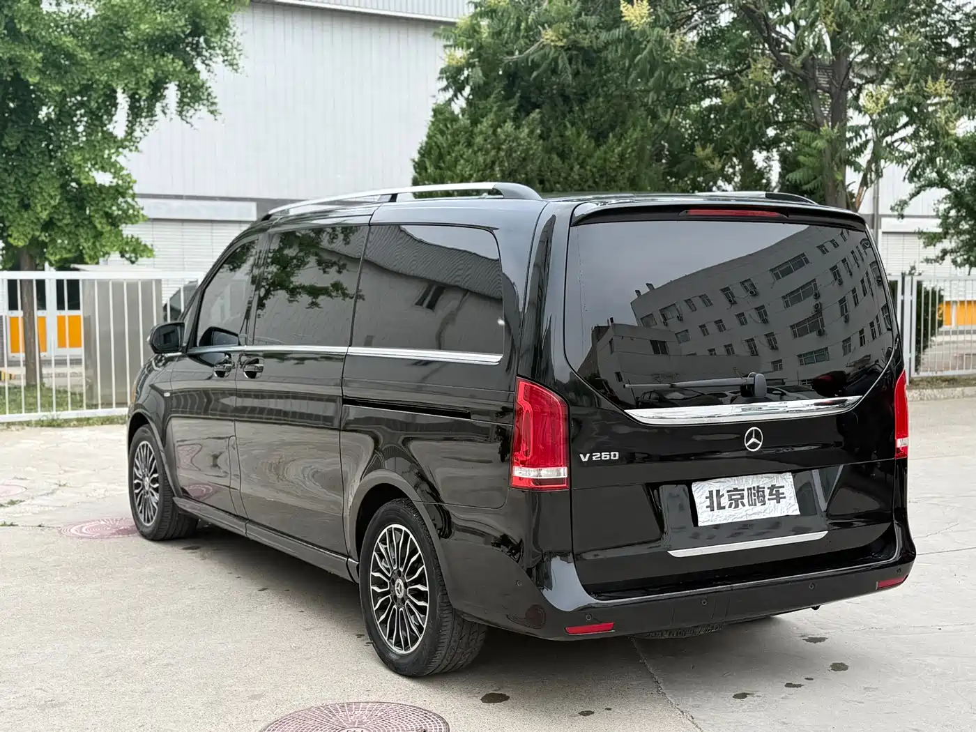 Mercedes-Benz V-Class 2018 V 260 Premium Edition China VI фото 6