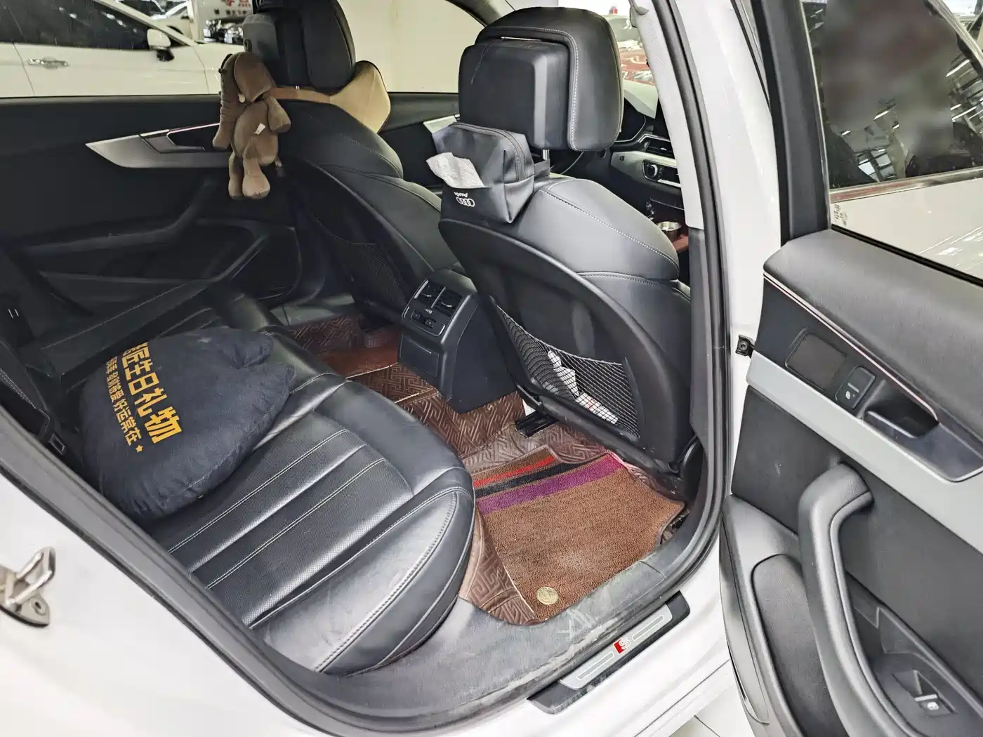 Audi A4L 2020 40 TFSI Luxury Dynamic фото 9