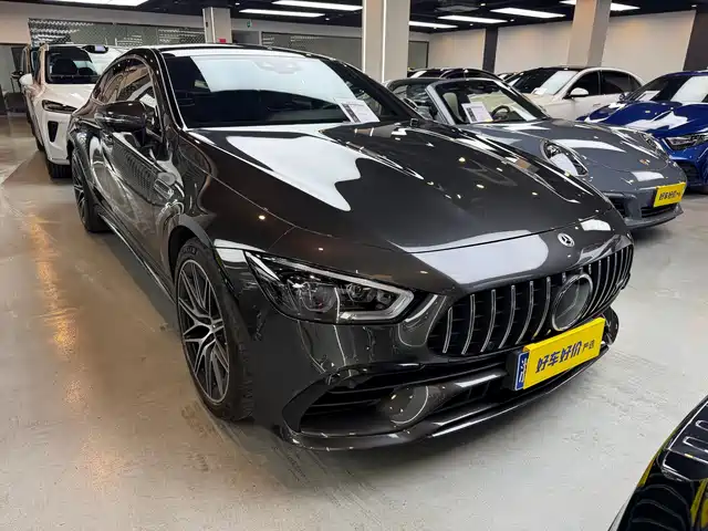 MERCEDES-BENZ AMG GT