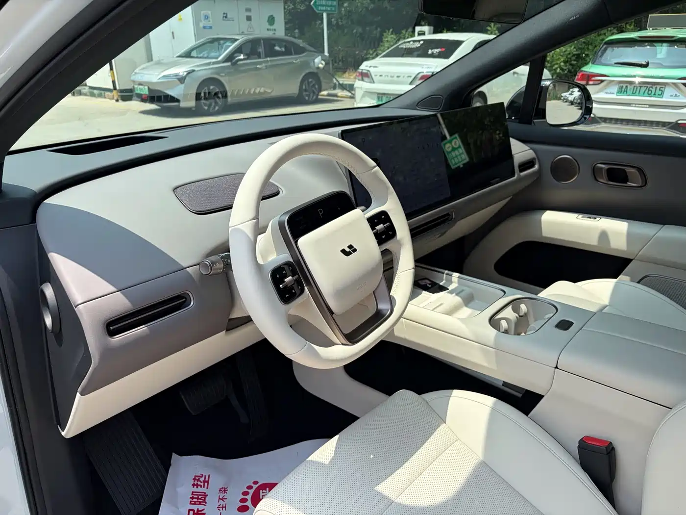 Li Auto i6 2026 2025 4WD Base Model